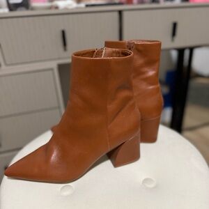 Steve Madden Brown Booties (Size 9 US Woman)
